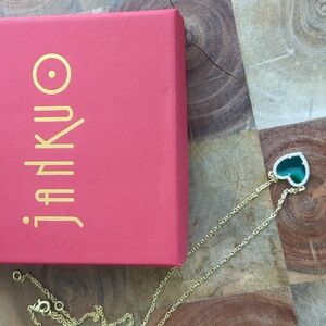 Jankuo 14K Gold Plated Emerald  & Cubic Zirconia Heart Necklace New in Box ❤️